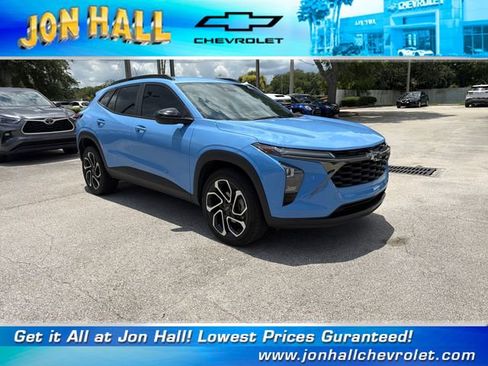 Used 2024 Chevrolet Trax RS w/ Driver Confidence Package FWD image 1