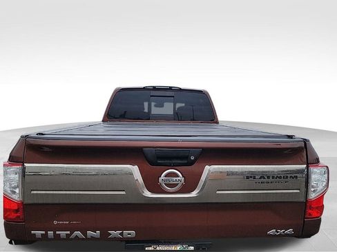 Used 2018 Nissan Titan Platinum Reserve w/ Platinum Utility Package image 8