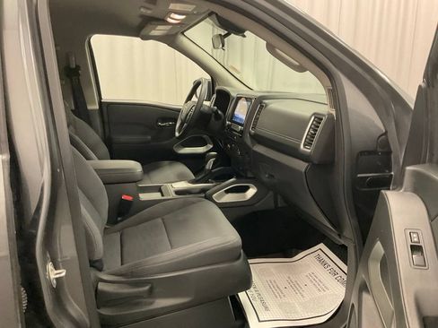 Used 2024 Nissan Frontier SV AWD/4WD image 28