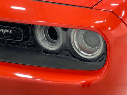 Used 2018 Dodge Challenger R/T Scat Pack RWD image 32