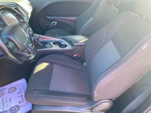 Used 2021 Dodge Challenger SXT w/ Blacktop Package image 11