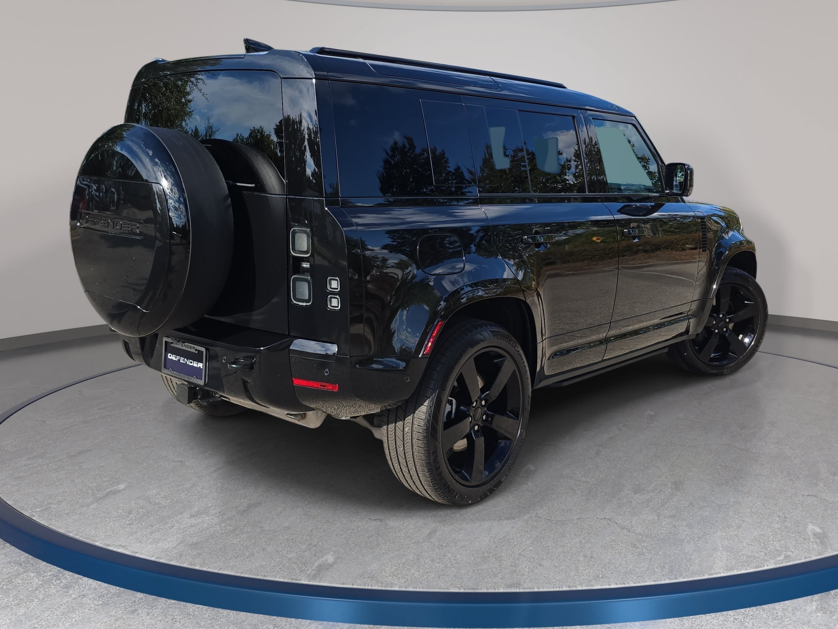 New 2026 Land Rover Defender 110 X-Dynamic SE AWD/4WD image 5