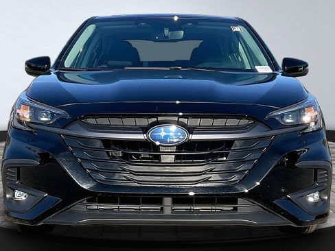 Used 2025 Subaru Legacy Limited image 3