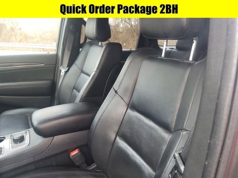 Used 2020 Jeep Grand Cherokee Limited w/ Luxury Group II image 9