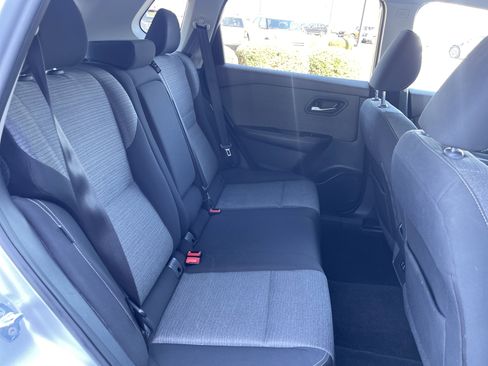 Used 2021 Nissan Rogue SV image 34