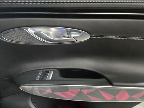 Used 2022 Genesis GV70 3.5T Sport w/ Sport Advanced Package image 8