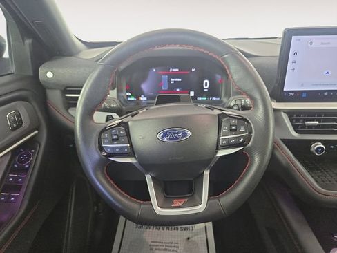 Certified 2025 Ford Explorer ST AWD/4WD image 12