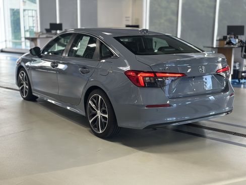 Used 2024 Honda Civic Touring image 8