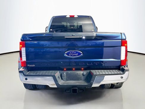 Used 2019 Ford F350 Lariat w/ Lariat Ultimate Package AWD/4WD image 6