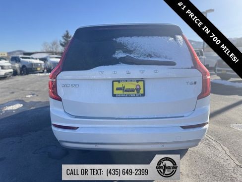 Used 2022 Volvo XC90 T6 Momentum w/ Advanced Package image 7