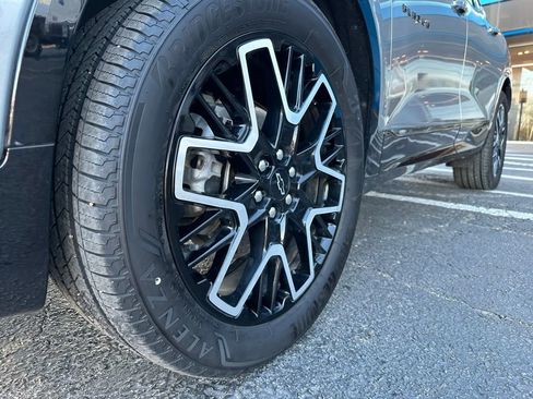 Used 2024 Chevrolet Blazer RS w/ Enhanced Convenience Package image 10