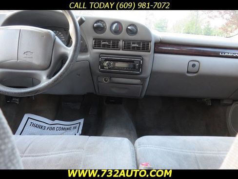 Used 1997 Chevrolet Lumina w/ Preferred Equipment Group 1 FWD image 21