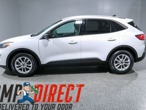 Used 2022 Ford Escape SE FWD image 10