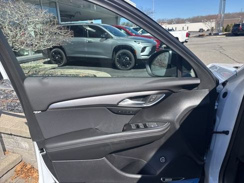 New 2026 Buick Envision Sport Touring image 10