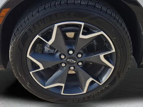 Used 2022 Chevrolet Blazer RS w/ Enhanced Convenience Package FWD image 8