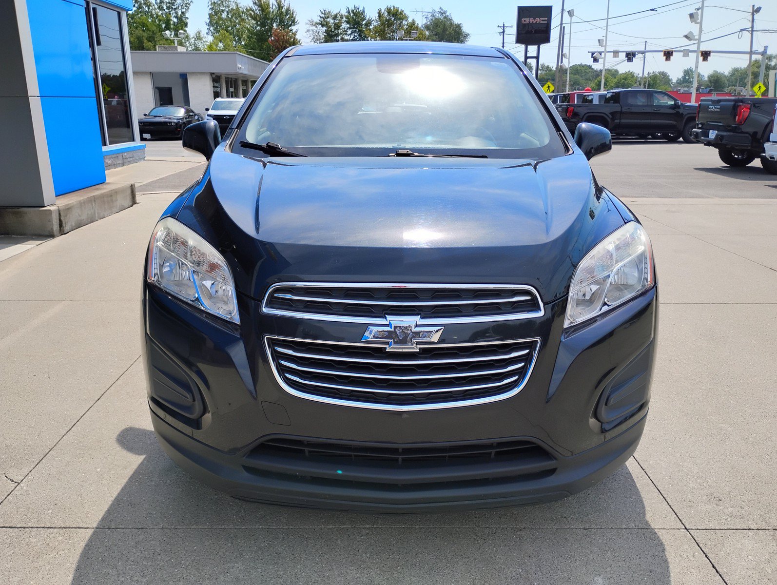 Used 2016 Chevrolet Trax LS w/ LPO, Cargo Package FWD image 14