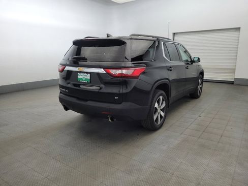 Used 2019 Chevrolet Traverse LT w/ LT Premium Package AWD/4WD image 9