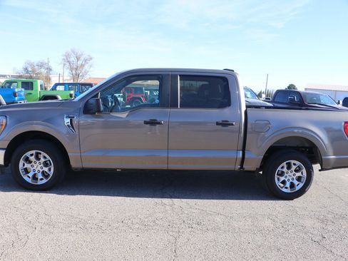 Used 2023 Ford F150 XLT image 4