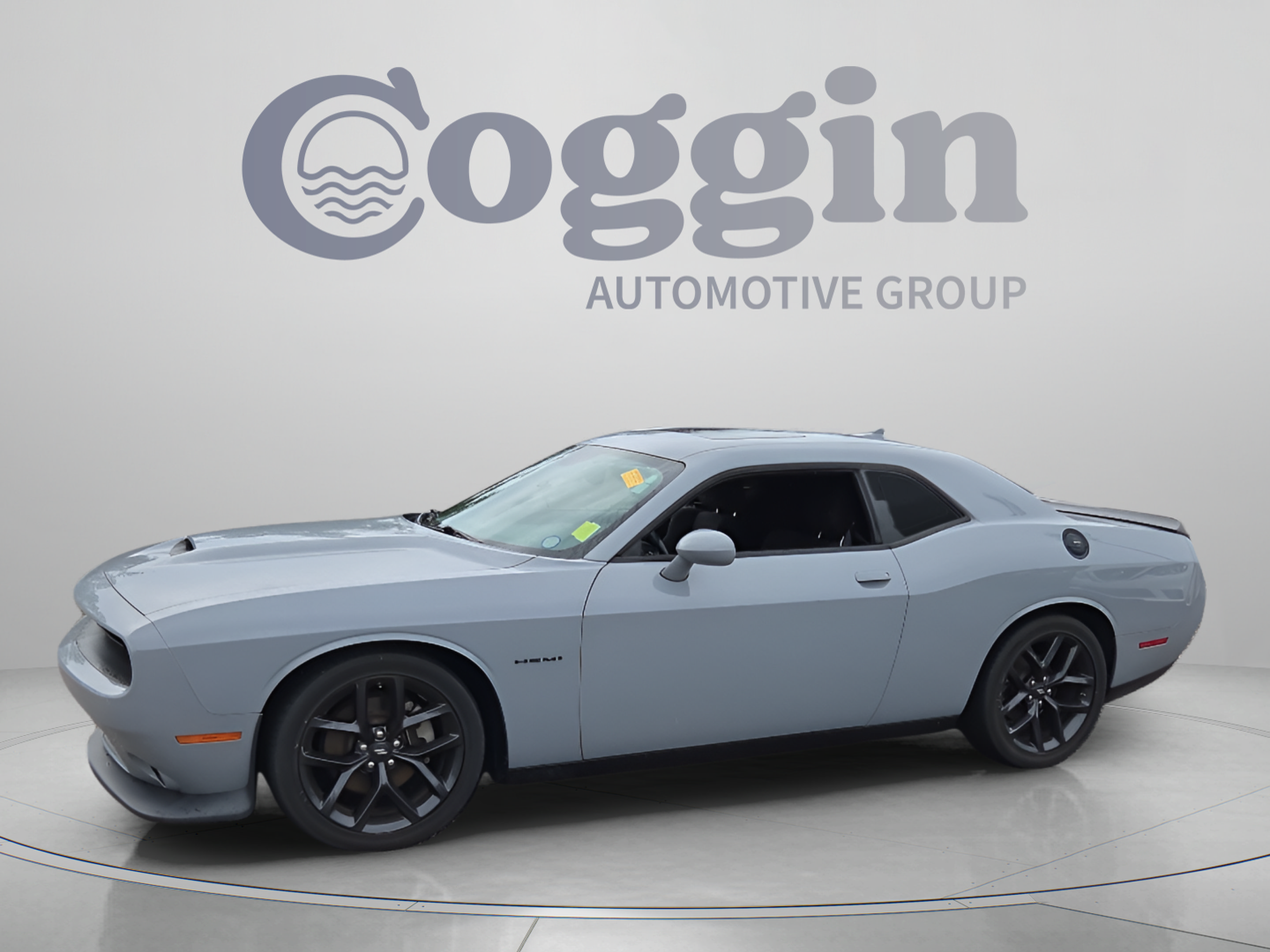 Used 2022 Dodge Challenger R/T w/ Blacktop Package RWD image 1