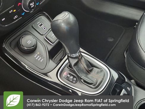 Used 2019 Jeep Compass Limited AWD/4WD image 26