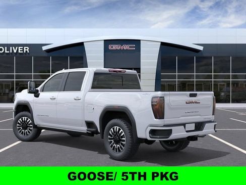 New 2026 GMC Sierra 2500 Denali Ultimate AWD/4WD image 3
