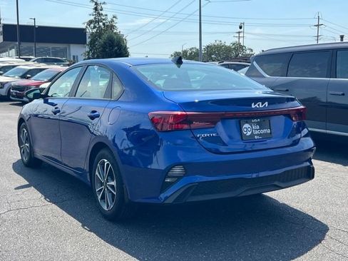 Certified 2024 Kia Forte LXS w/ LXS Technology Package FWD image 5