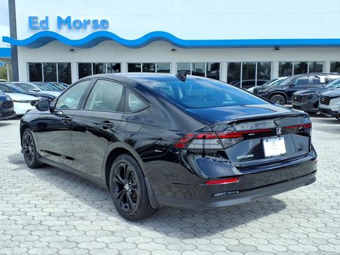 Used 2025 Honda Accord SE image 10
