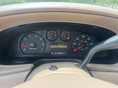 Used 2006 Ford Taurus SE FWD image 23