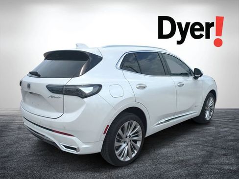 Used 2025 Buick Envision Avenir AWD/4WD image 3