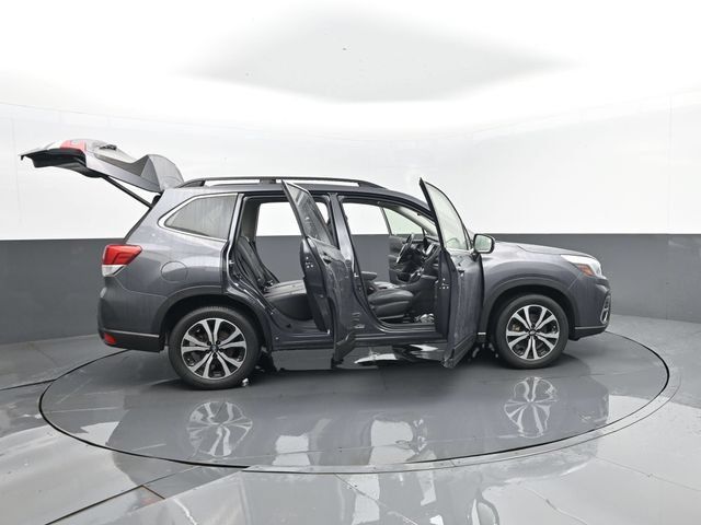 Used 2020 Subaru Forester Limited w/ Popular Package #3 AWD/4WD image 31