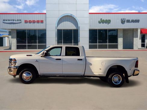 New 2026 RAM 3500 Tradesman image 3
