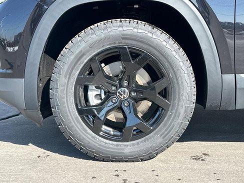 New 2026 Volkswagen Atlas Peak Edition AWD/4WD image 6