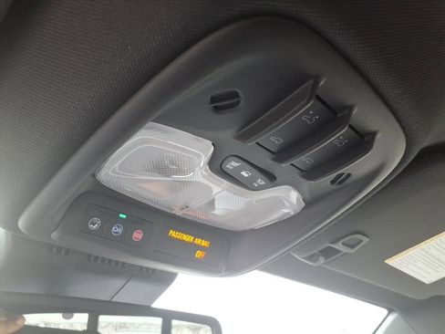 New 2026 GMC Canyon Denali image 21