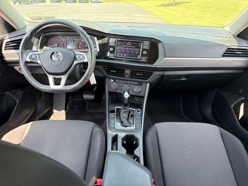 Used 2019 Volkswagen Jetta S w/ Driver Assistance Package FWD image 18