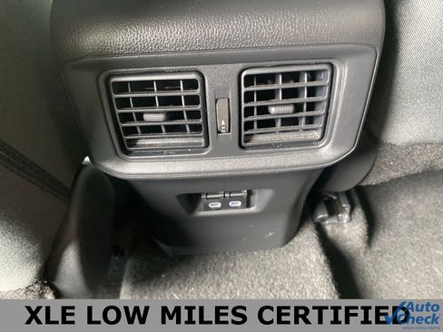 Used 2024 Toyota RAV4 XLE image 17