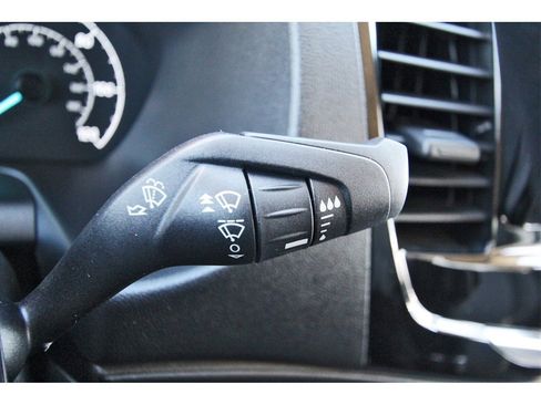 Used 2024 Ford Transit 350 XLT image 11