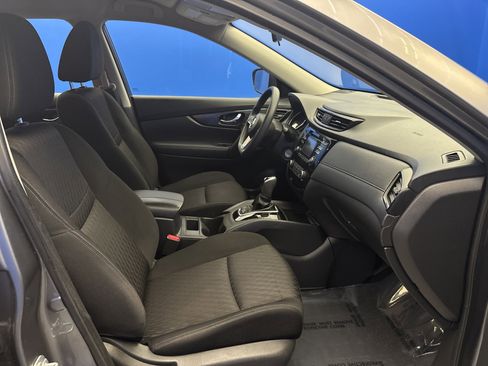 Used 2017 Nissan Rogue S AWD/4WD image 21