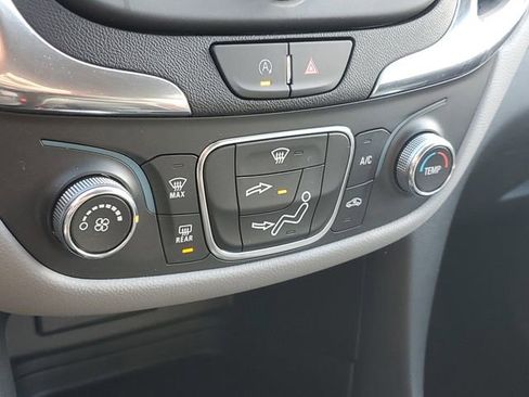 Certified 2024 Chevrolet Equinox LS w/ LS Convenience Package AWD/4WD image 27