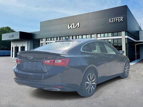 Used 2023 Chevrolet Malibu RS image 8