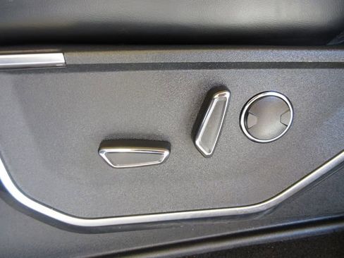 Certified 2023 Ford F150 Raptor image 12