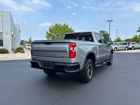 Used 2024 Chevrolet Silverado 1500 ZR2 AWD/4WD image 7