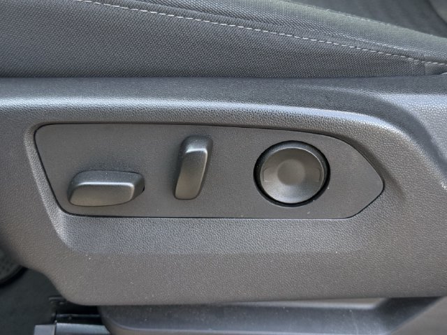 Certified 2025 Chevrolet Silverado 1500 Custom RWD image 26