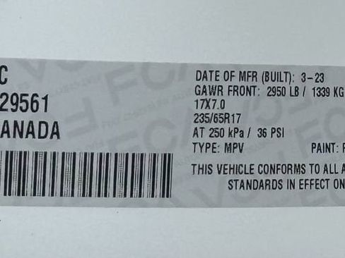 Used 2023 Chrysler Pacifica Touring-L FWD image 28