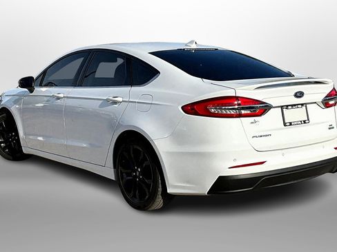 Used 2020 Ford Fusion SE w/ Equipment Group 151A image 10