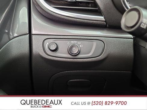 Used 2021 Buick Encore Preferred FWD image 23