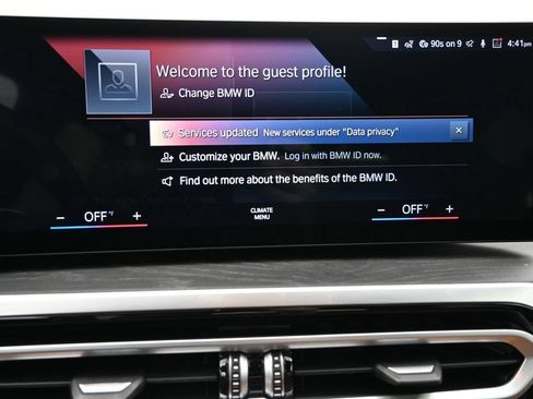 Used 2024 BMW 330i Sedan w/ Premium Package RWD image 17
