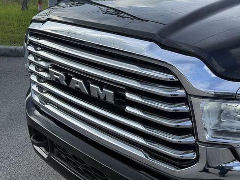 Used 2023 RAM 2500 Limited AWD/4WD image 7
