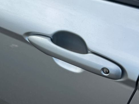 Used 2025 Toyota Camry LE image 7