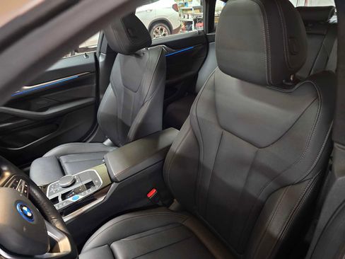 Used 2024 BMW i4 xDrive40i image 21