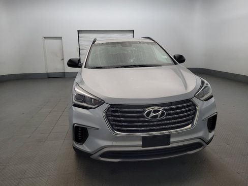 Used 2018 Hyundai Santa Fe SE image 14